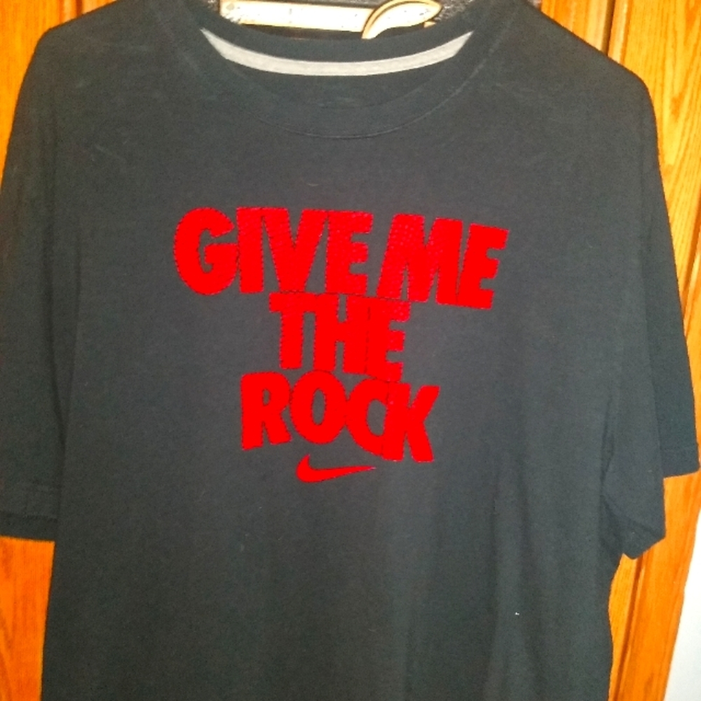 Men's tshirt